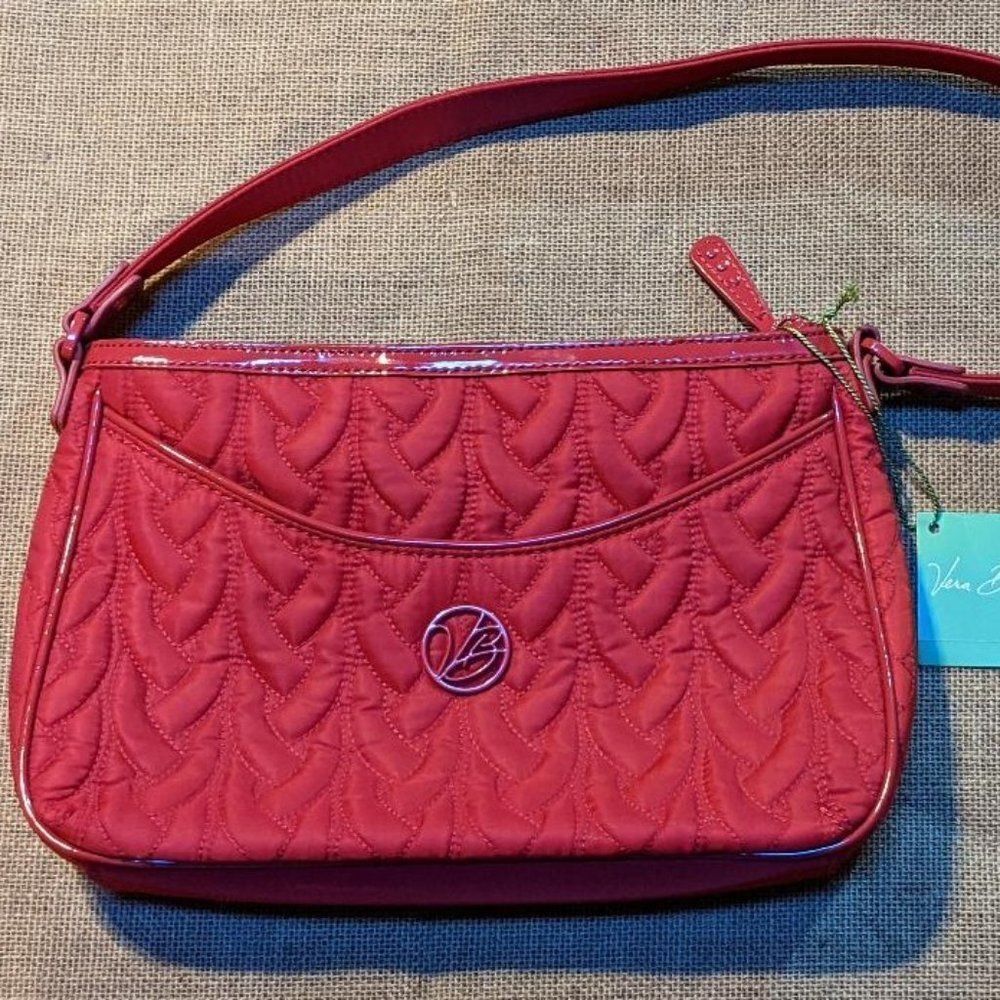 HOST PICK - VERA BRADLEY SHOULDER BAG SCARLET NWT